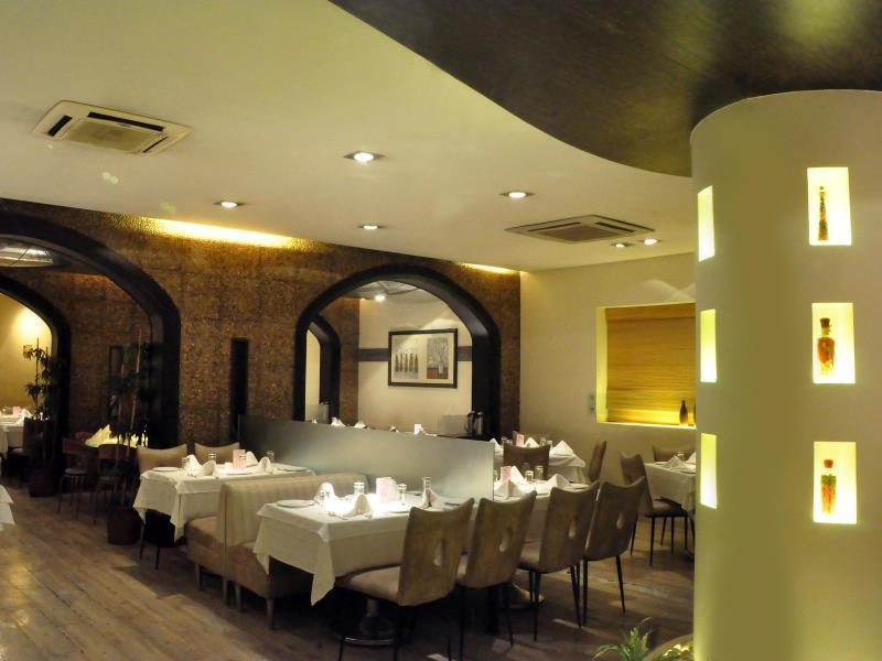 Abbott Hotel Navi Mumbai Luaran gambar