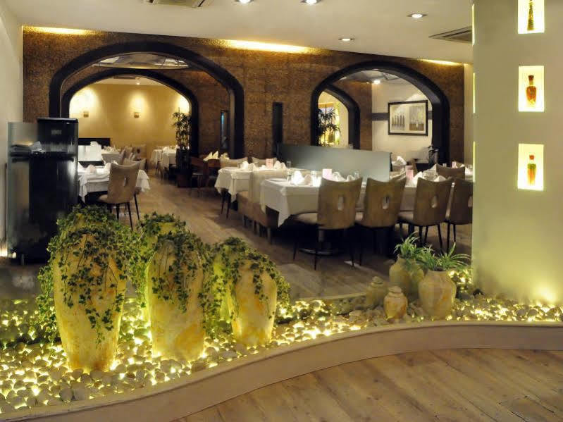 Abbott Hotel Navi Mumbai Luaran gambar