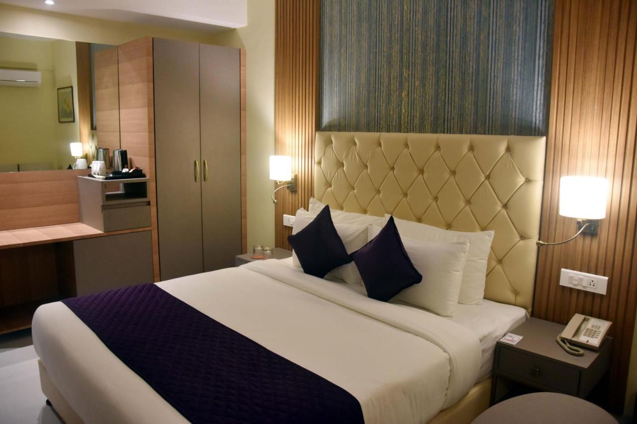 Abbott Hotel Navi Mumbai Luaran gambar